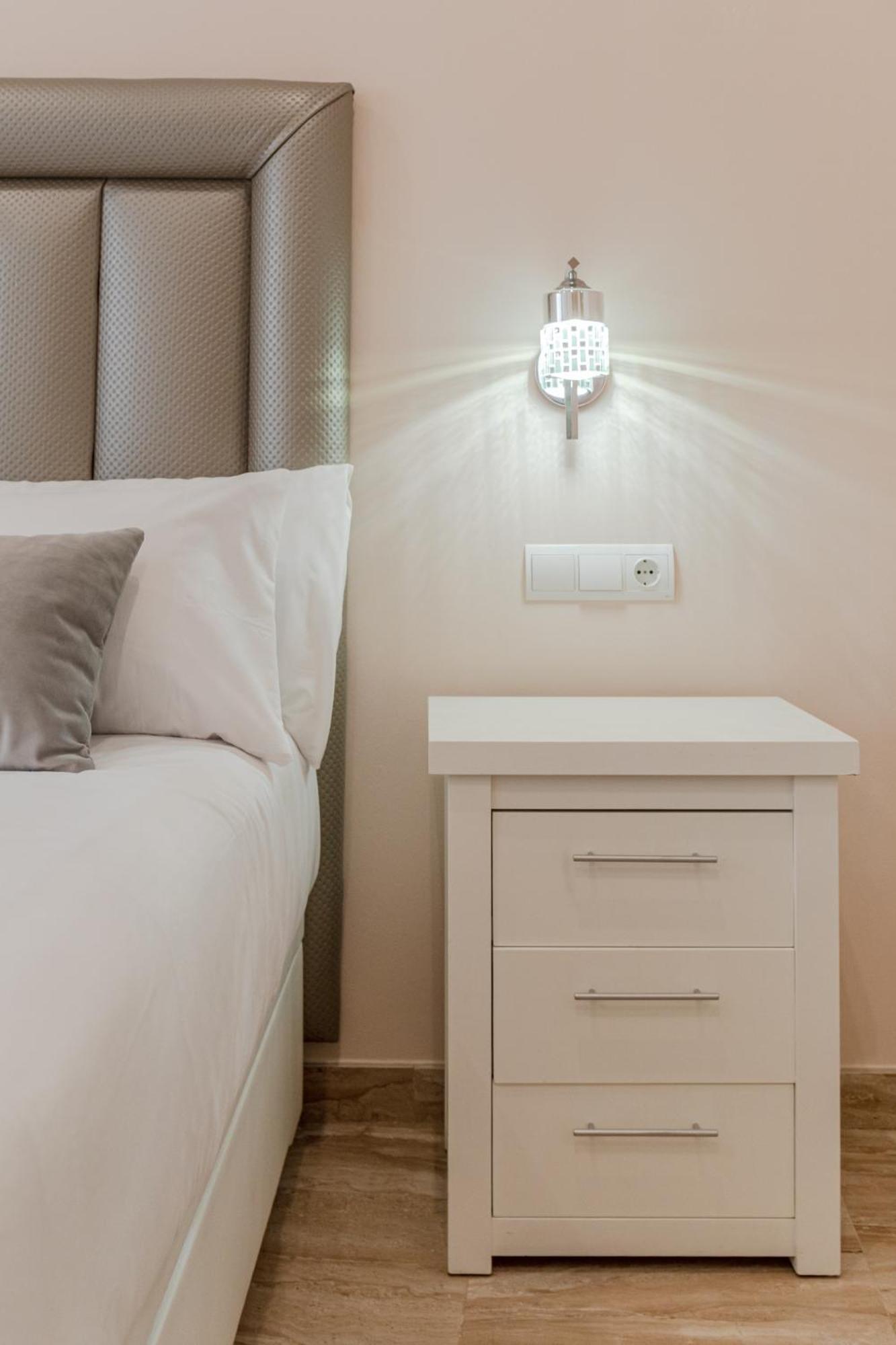 Isg Jose De Velilla Centro Parking Apartamento *