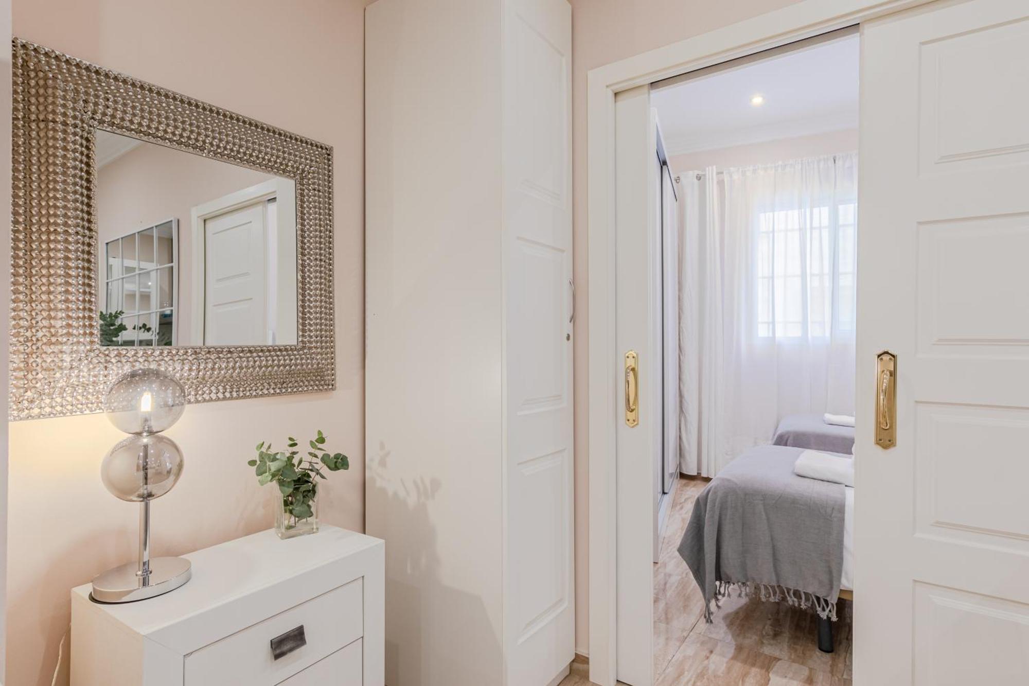 Apartamento Isg Jose De Velilla Centro Parking Sevilha